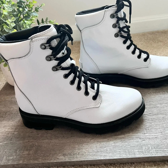 White Waterproof Sorel Lennox Lace Up Boots - Picture 3 of 6